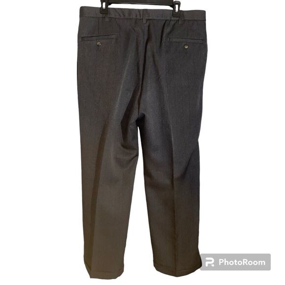 Haggar Q Quality for Life Men’s Pleated Dress Pants 40”x32” - Picture 7 of 12